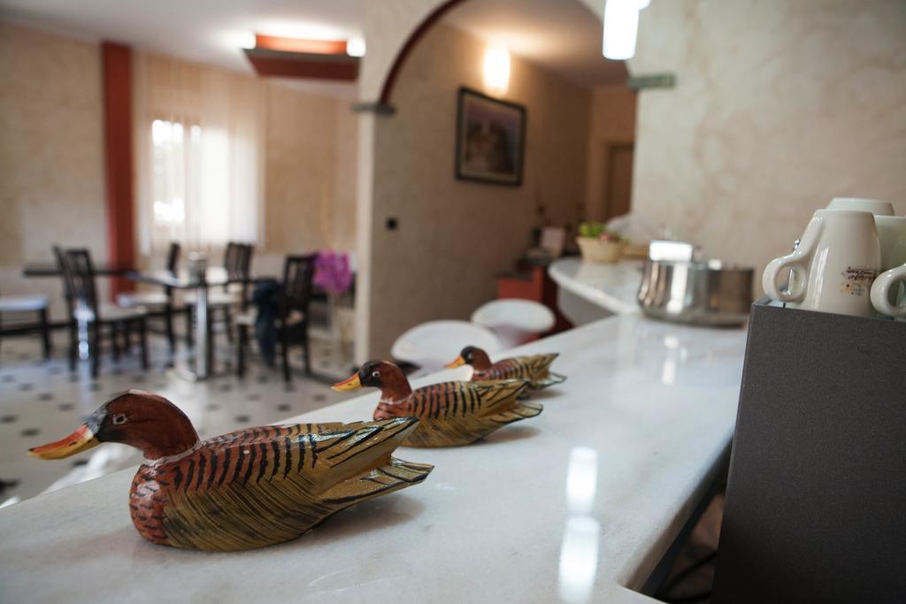 Hotel Barbieri Vibo Valentia Marina Ngoại thất bức ảnh