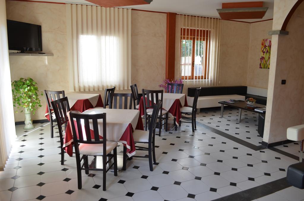 Hotel Barbieri Vibo Valentia Marina Ngoại thất bức ảnh